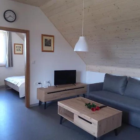 Vinarsky Dvur Turna Apartment