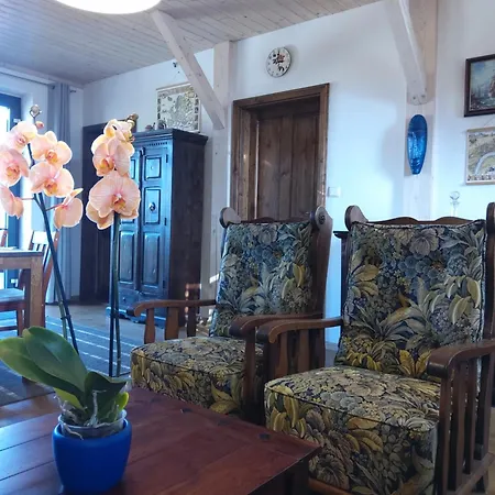 Vinarsky Dvur Turna Apartment *